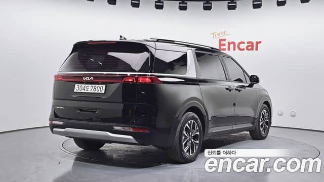 Kia Carnival, 2022