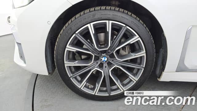 BMW 7 Series, 2021