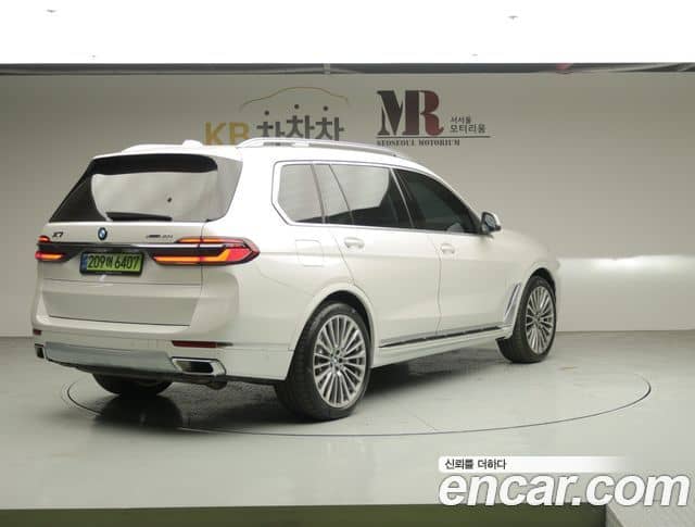 BMW X7, 2025