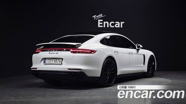 Porsche Panamera, 2020