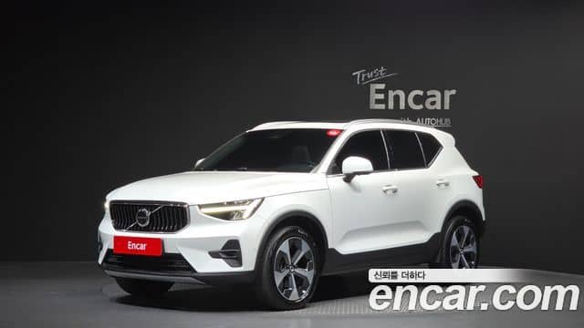 Volvo XC40, 2022