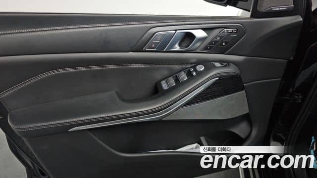 BMW X7, 2021