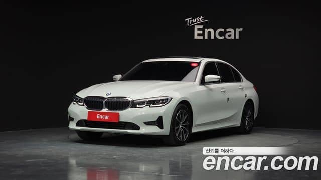 BMW 3 Series, 2022