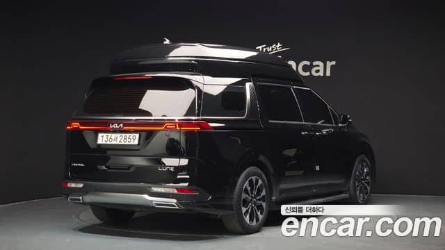 Kia Carnival, 2023