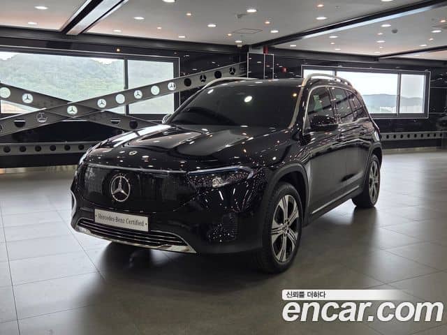 Mercedes-Benz EQB, 2025