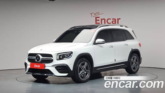 Mercedes-Benz GLB-Class, 2023