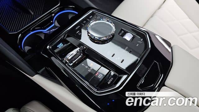 BMW i5, 2026