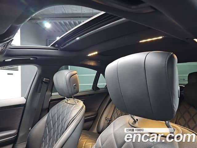 Mercedes-Benz S-Class, 2023