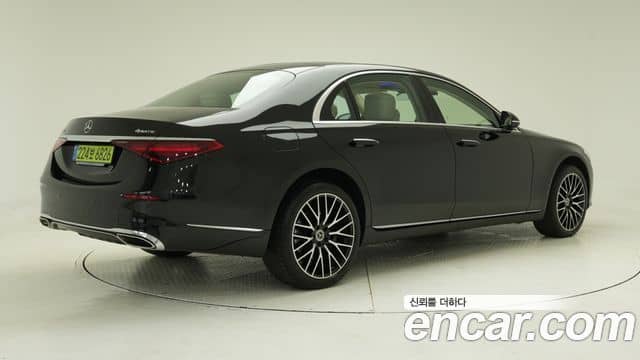 Mercedes-Benz S-Class, 2025