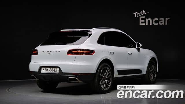 Porsche Macan, 2018