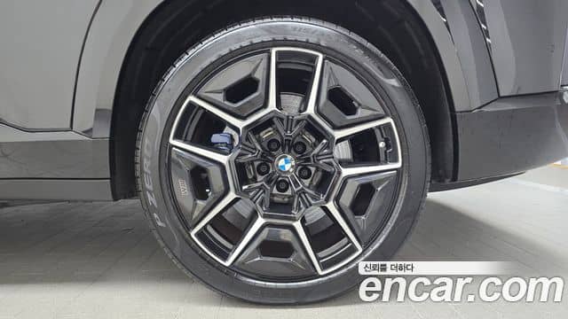 BMW XM, 2024