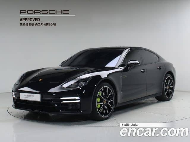 Porsche Panamera, 2023