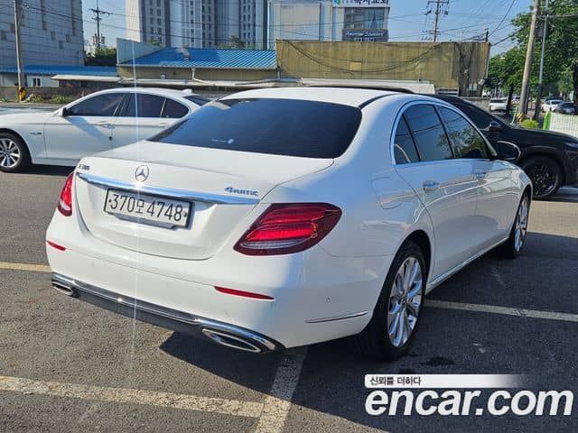 Mercedes-Benz E-Class, 2020