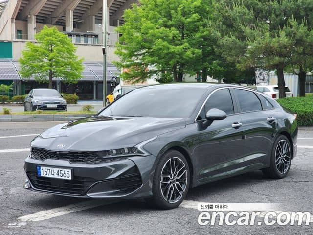 Kia K5, 2021