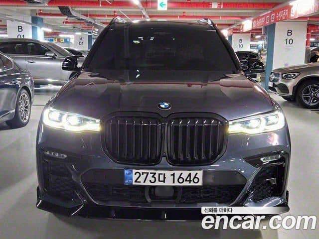 BMW X7, 2021