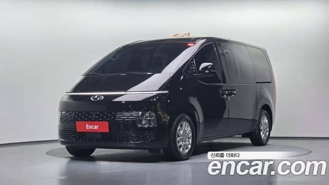Hyundai Staria, 2023