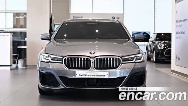BMW 5 Series, 2023