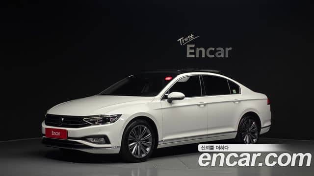 Volkswagen Passat GT, 2021