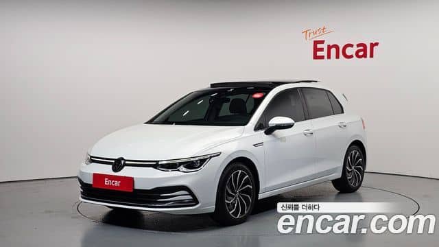 Volkswagen Golf, 2024