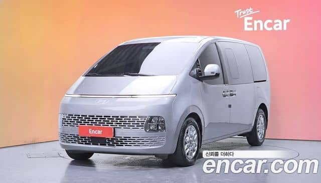 Hyundai Staria, 2024