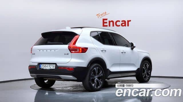 Volvo XC40, 2021
