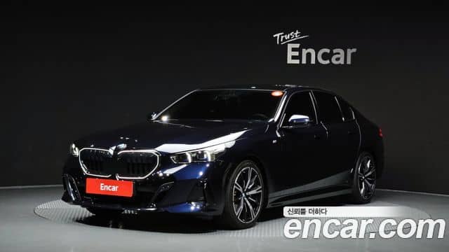 BMW 5 Series, 2025