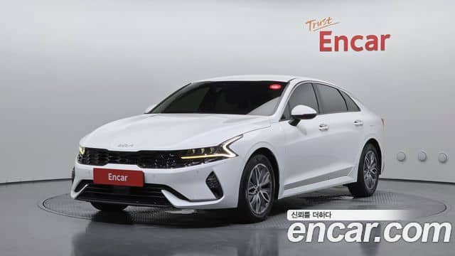 Kia K5, 2022