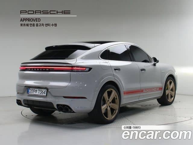 Porsche Cayenne, 2025