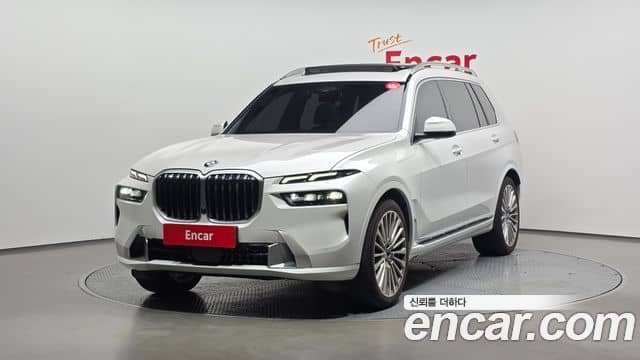 BMW X7, 2023