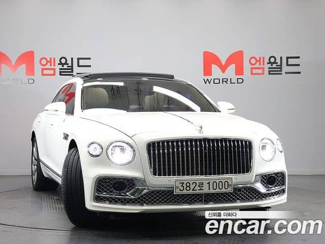 Bentley Flying Spur, 2021