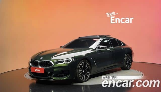 BMW 8 Series, 2022