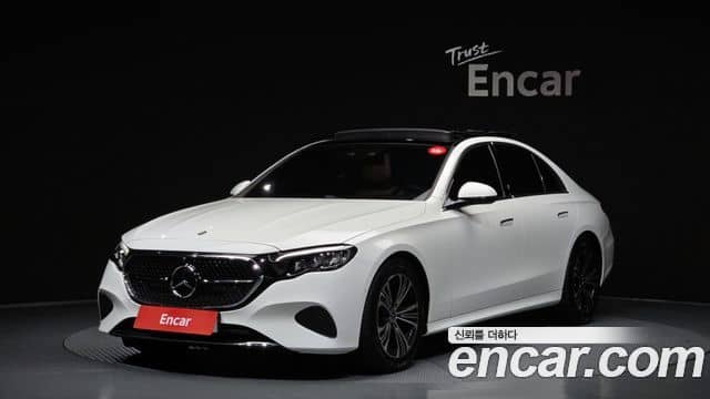 Mercedes-Benz E-Class, 2025