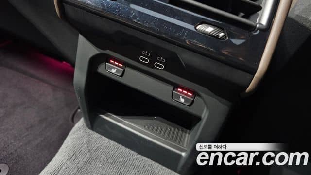 BMW 5 Series, 2025