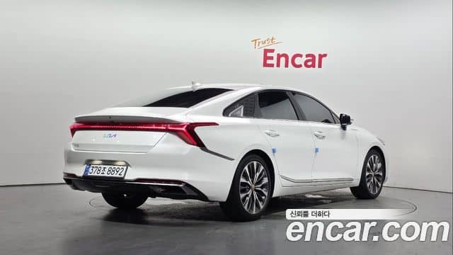 Kia K8, 2021