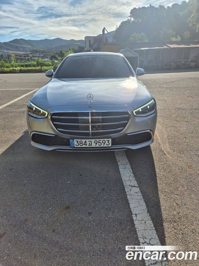 Mercedes-Benz S-Class, 2022