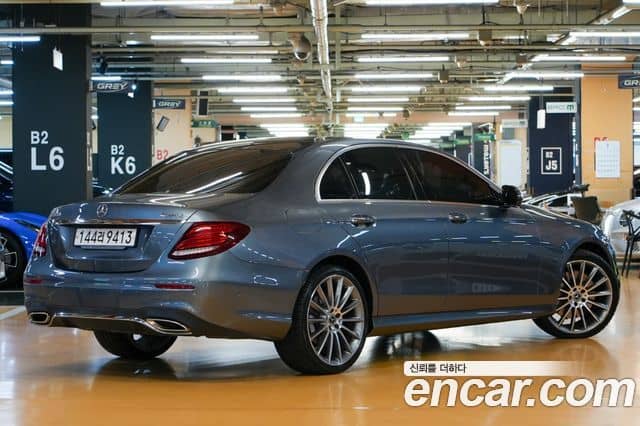 Mercedes-Benz E-Class, 2020