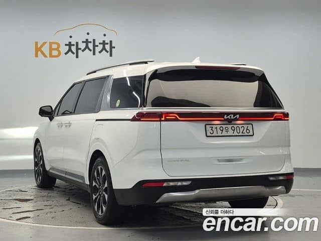 Kia Carnival, 2022