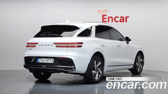 Genesis GV70, 2025