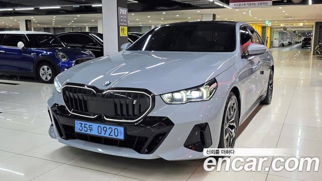 BMW i5, 2026