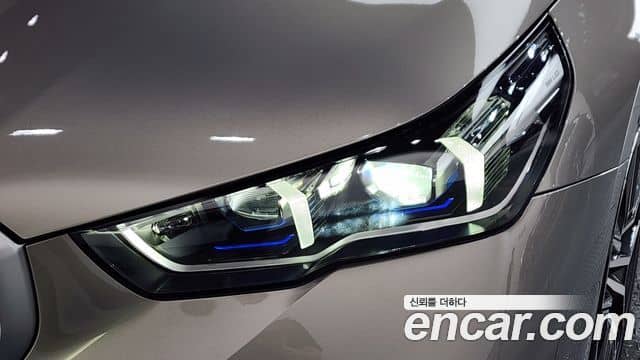 BMW 5 Series, 2025