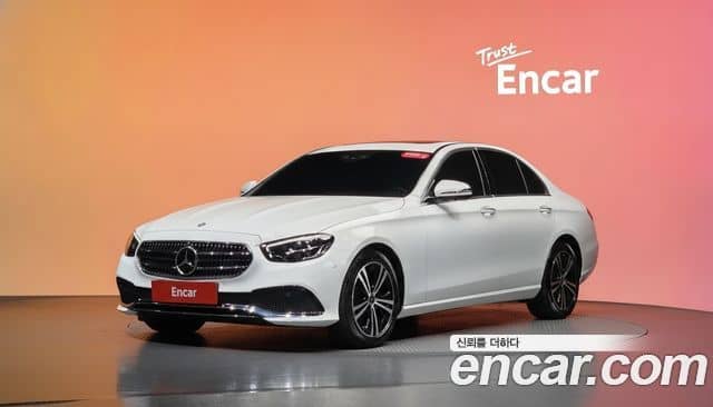 Mercedes-Benz E-Class, 2022