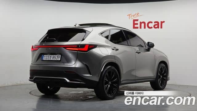 Lexus NX450h+, 2024