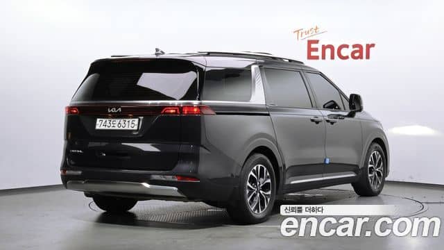 Kia Carnival, 2022
