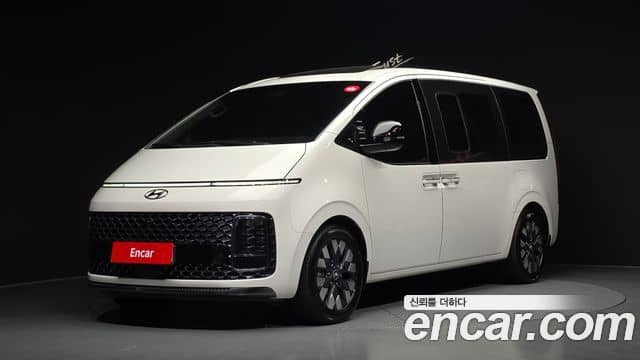 Hyundai Staria, 2021