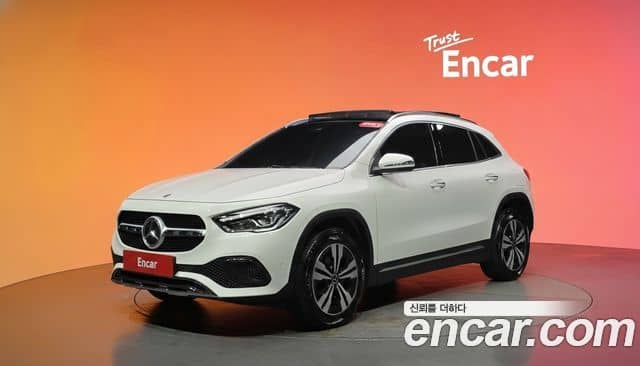 Mercedes-Benz GLA-Class, 2021