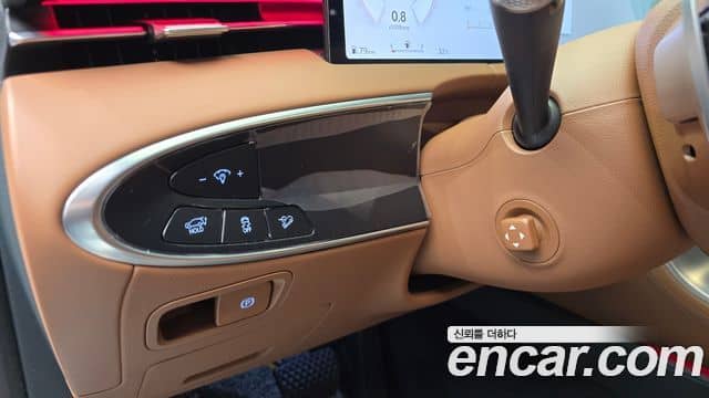 Genesis GV70, 2024