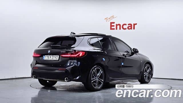 BMW 1 Series, 2021