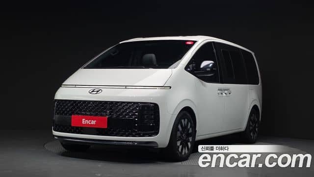 Hyundai Staria, 2025