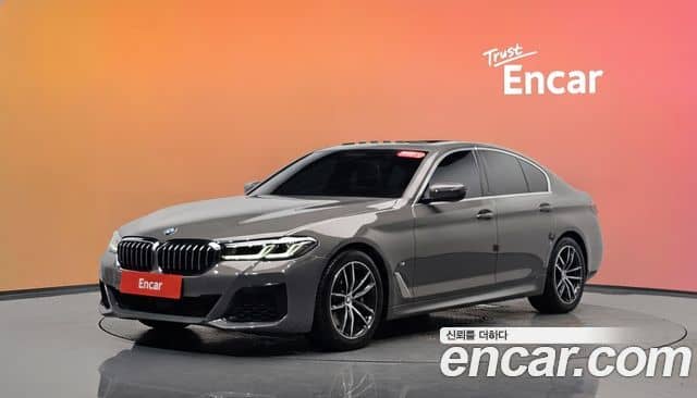 BMW 5 Series, 2022