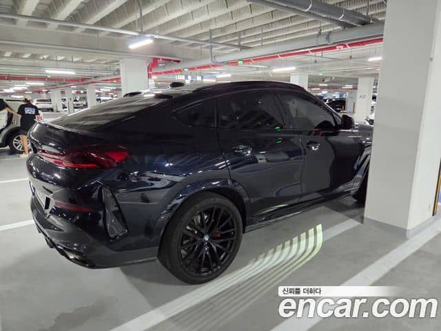 BMW X6, 2025
